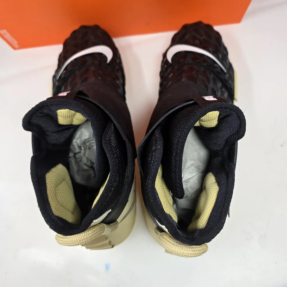 New Nike Men's Size 16 Nike‎ Force Savage Elite 2 Cleats Black Gold BV3962-011.